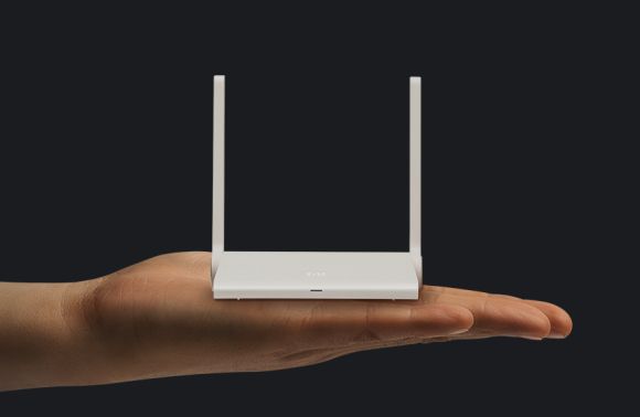 Meet Xiaomi's little router that fits in the palm of your hand - SoyaCincau