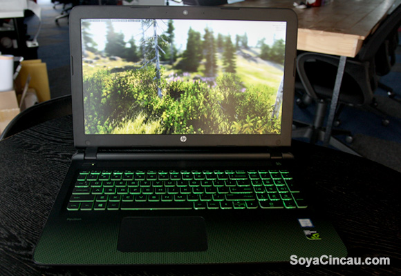 HP Pavilion Gaming Laptop: Racing stripes don't make you go faster ...