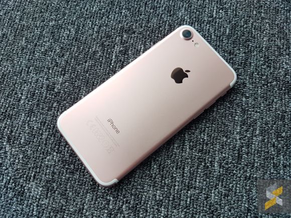 We Unbox The Brand New Iphone 7 In Rose Gold Soyacincau