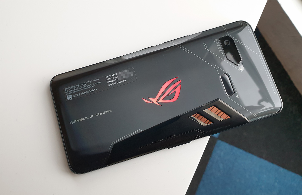 Own the complete ASUS ROG Phone set at a special price on 11.11
