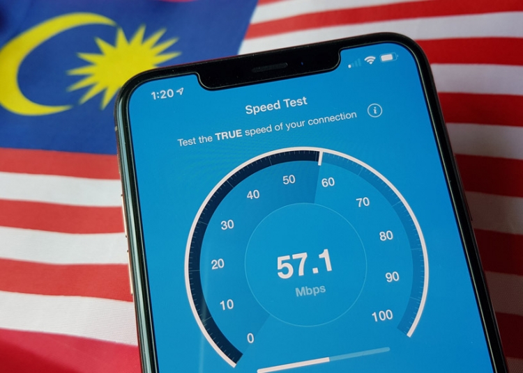 Malaysia records 13% increase in average mobile download speeds ...