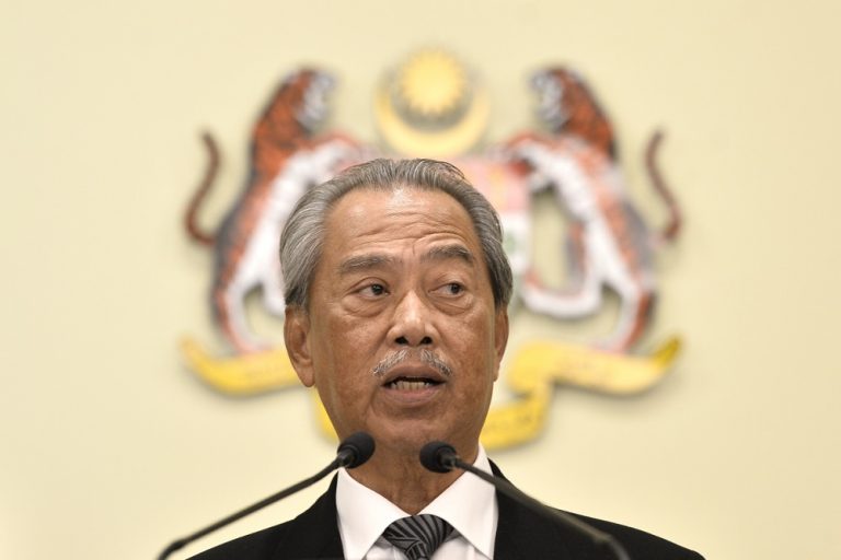 Muhyiddin: Pfizer COVID-19 vaccine to arrive in Malaysia ...