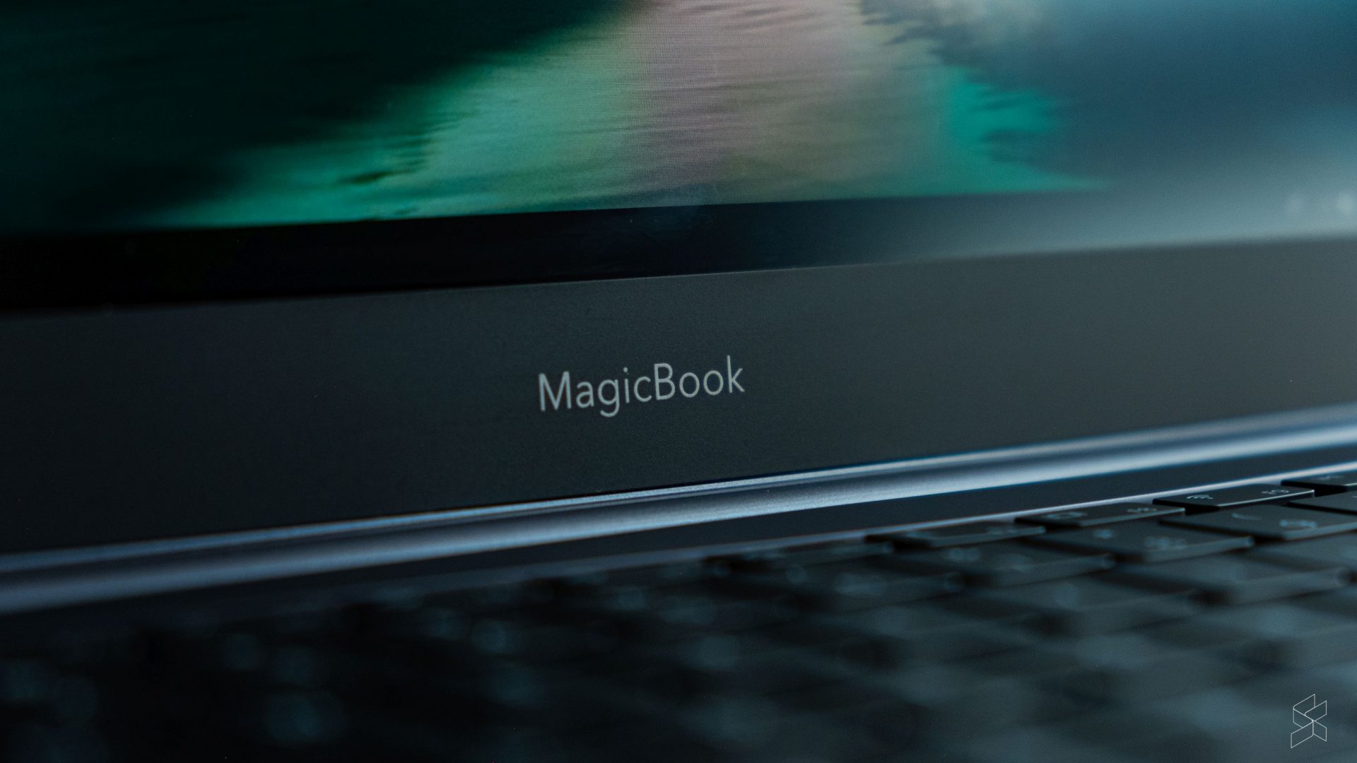 Honor MagicBook Review: It's Not Magic, It's Real - SoyaCincau