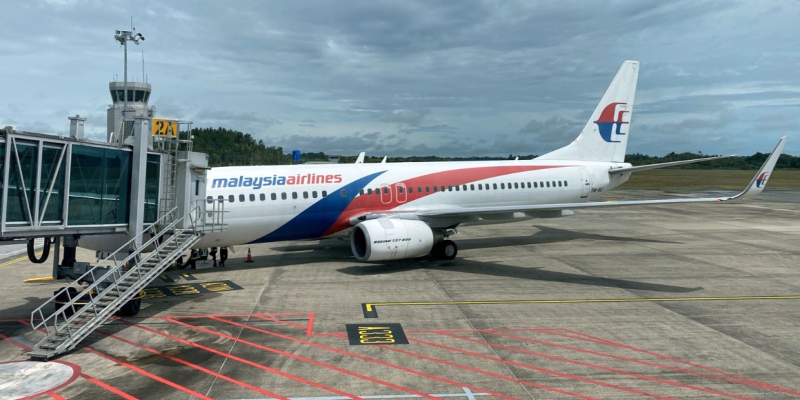 Malaysia Airlines face ticketing system issues, customer service unable