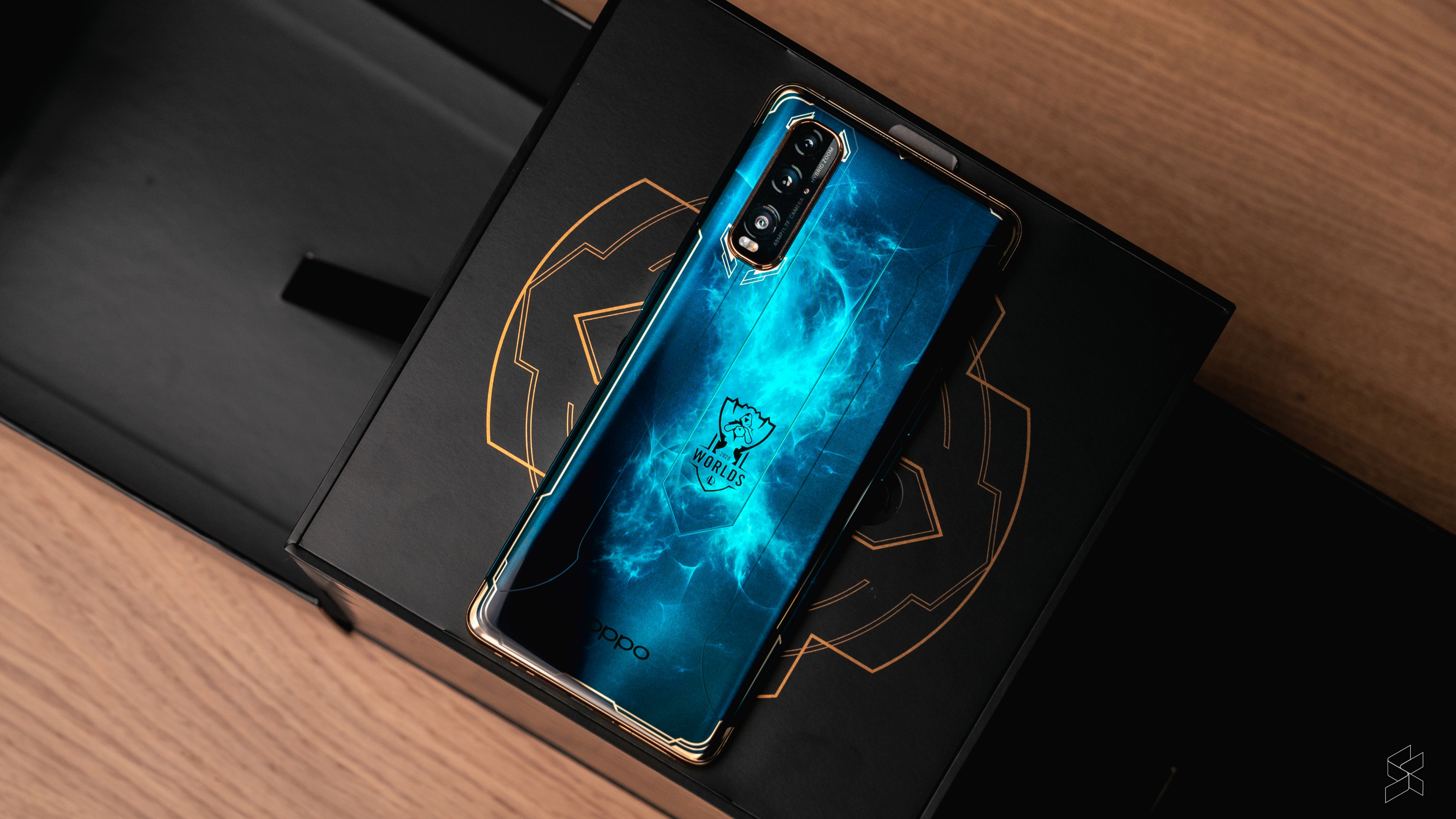 Oppo is launching a limited-edition League of Legends smartphone