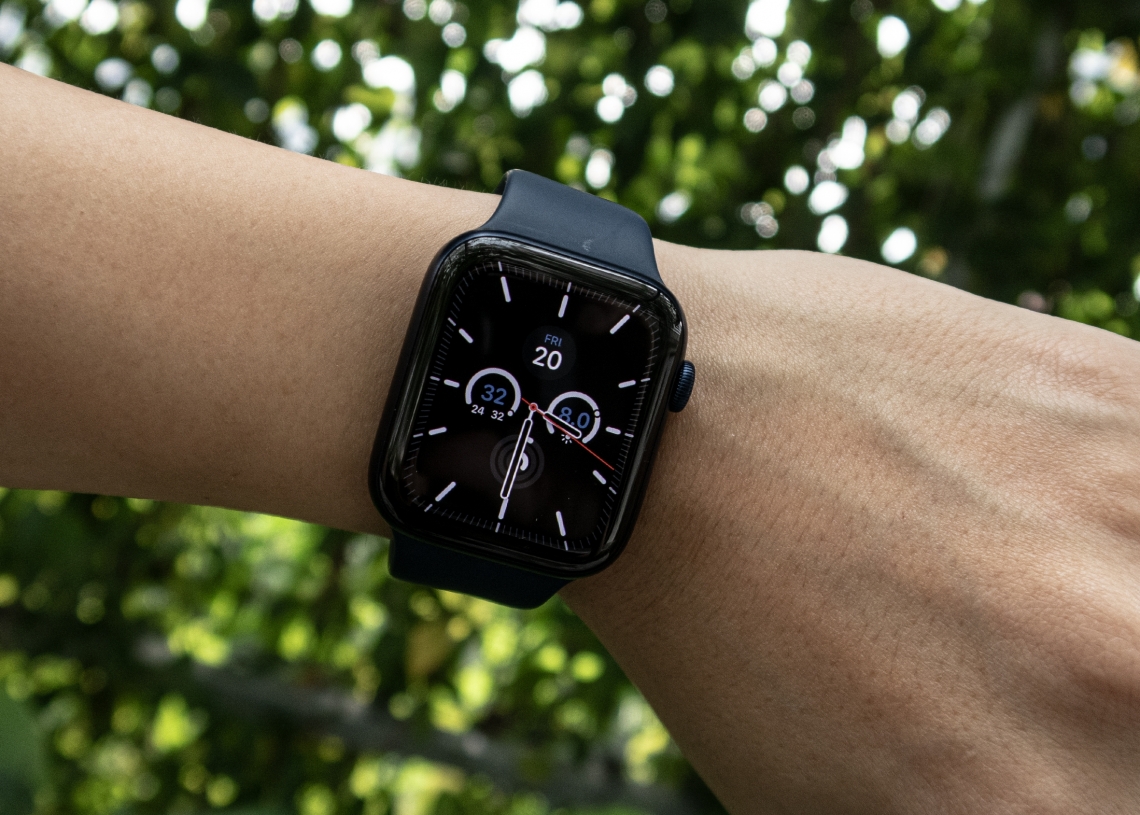 Apple Watch Series 8 might have a fever sensor, but it could also be