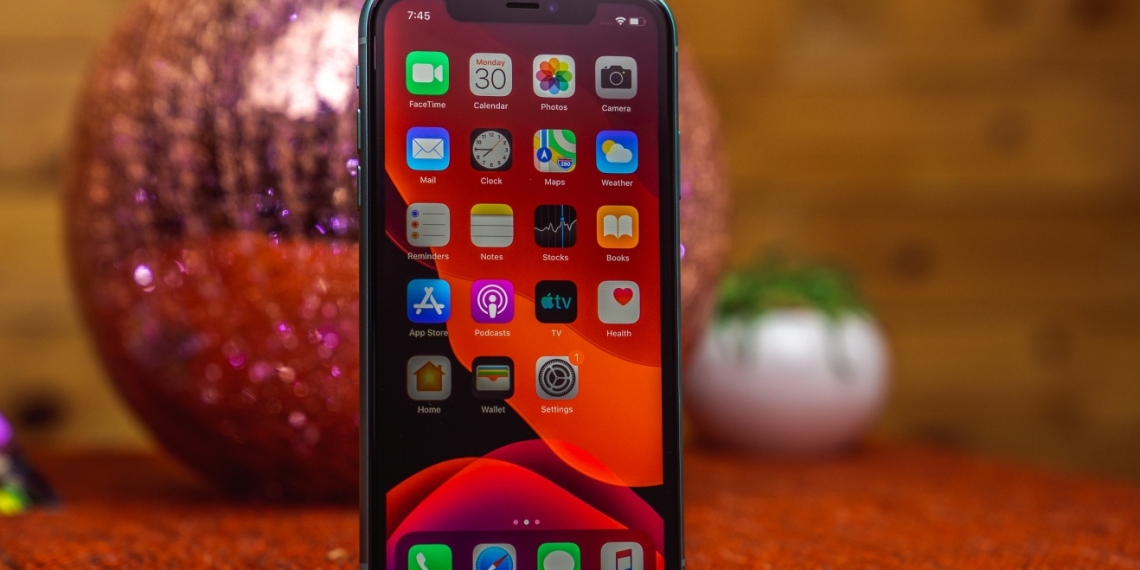 Got an iPhone 11 touch screen issue? Apple offers free display module