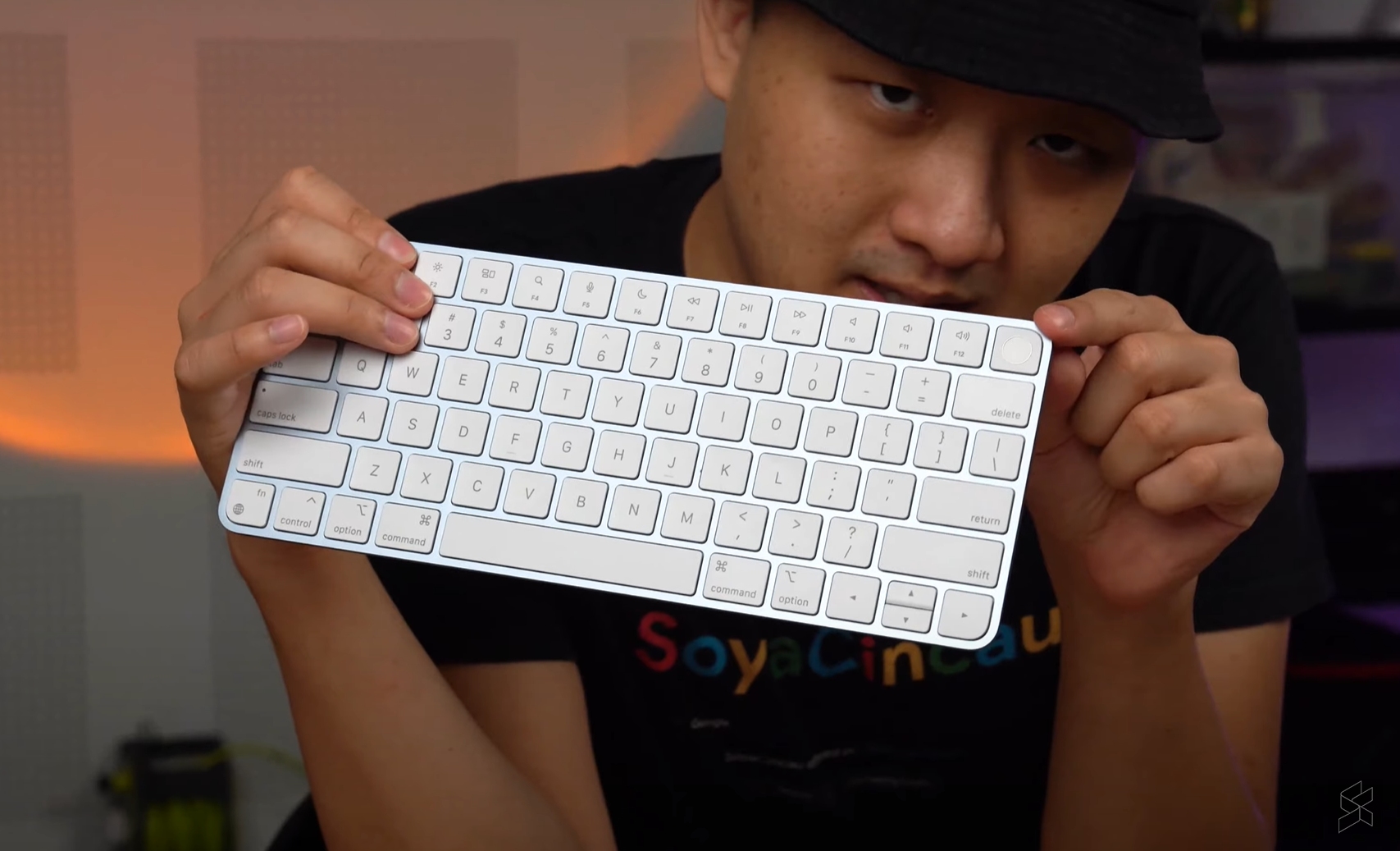 Apple magic keyboard with numeric keypad and touch id decolader