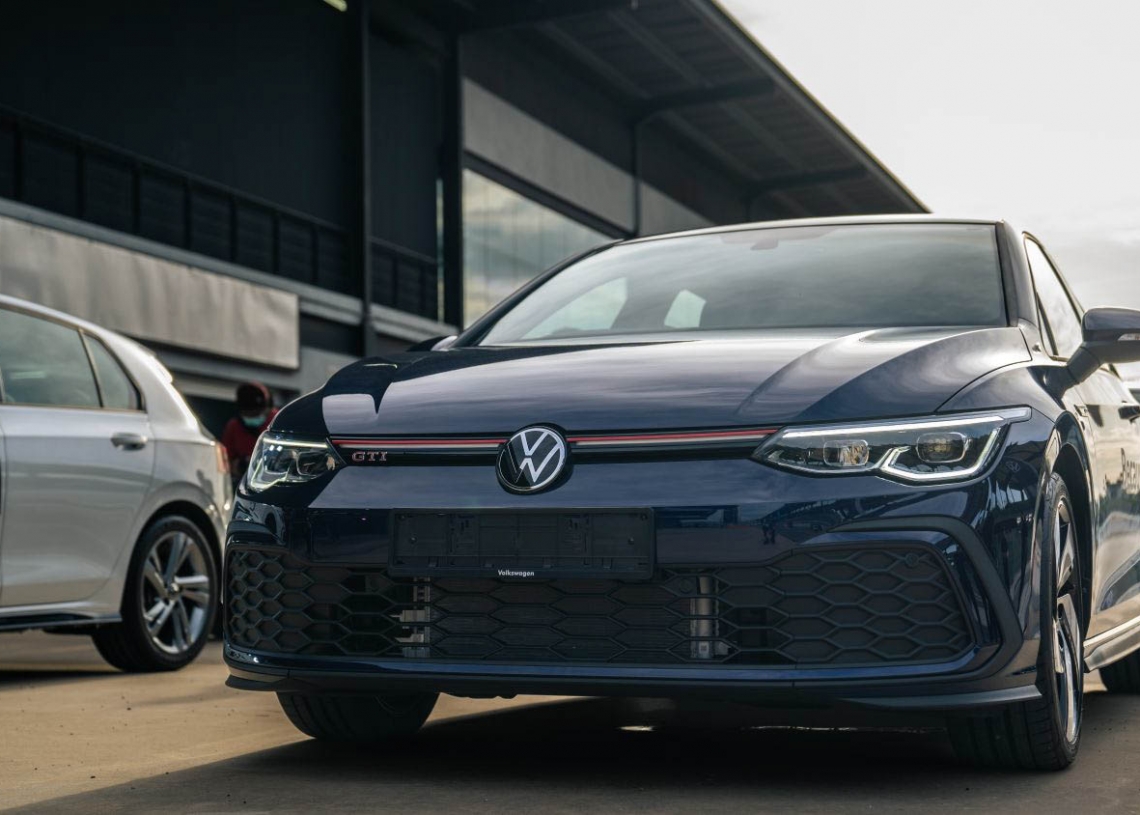 Volkswagen Golf GTI Mk8 finally gets AEB, ACC in Malaysia; RM19k more ...