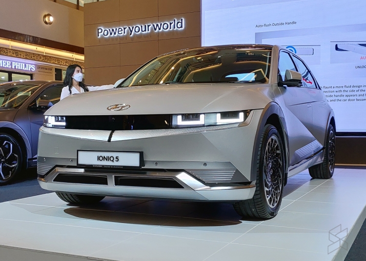 "ioniq 5 malaysia price" - SoyaCincau