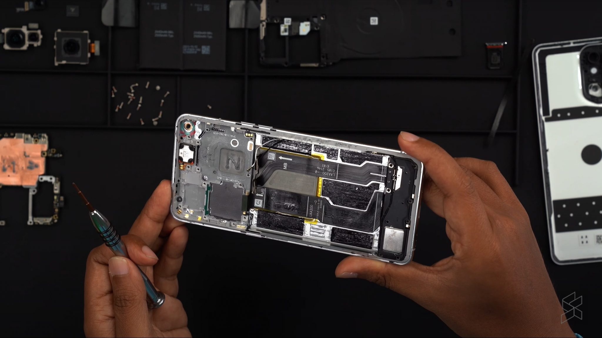 Oppo Find X5 Pro Teardown: 6 Cool Things We Found Worth Showing ...