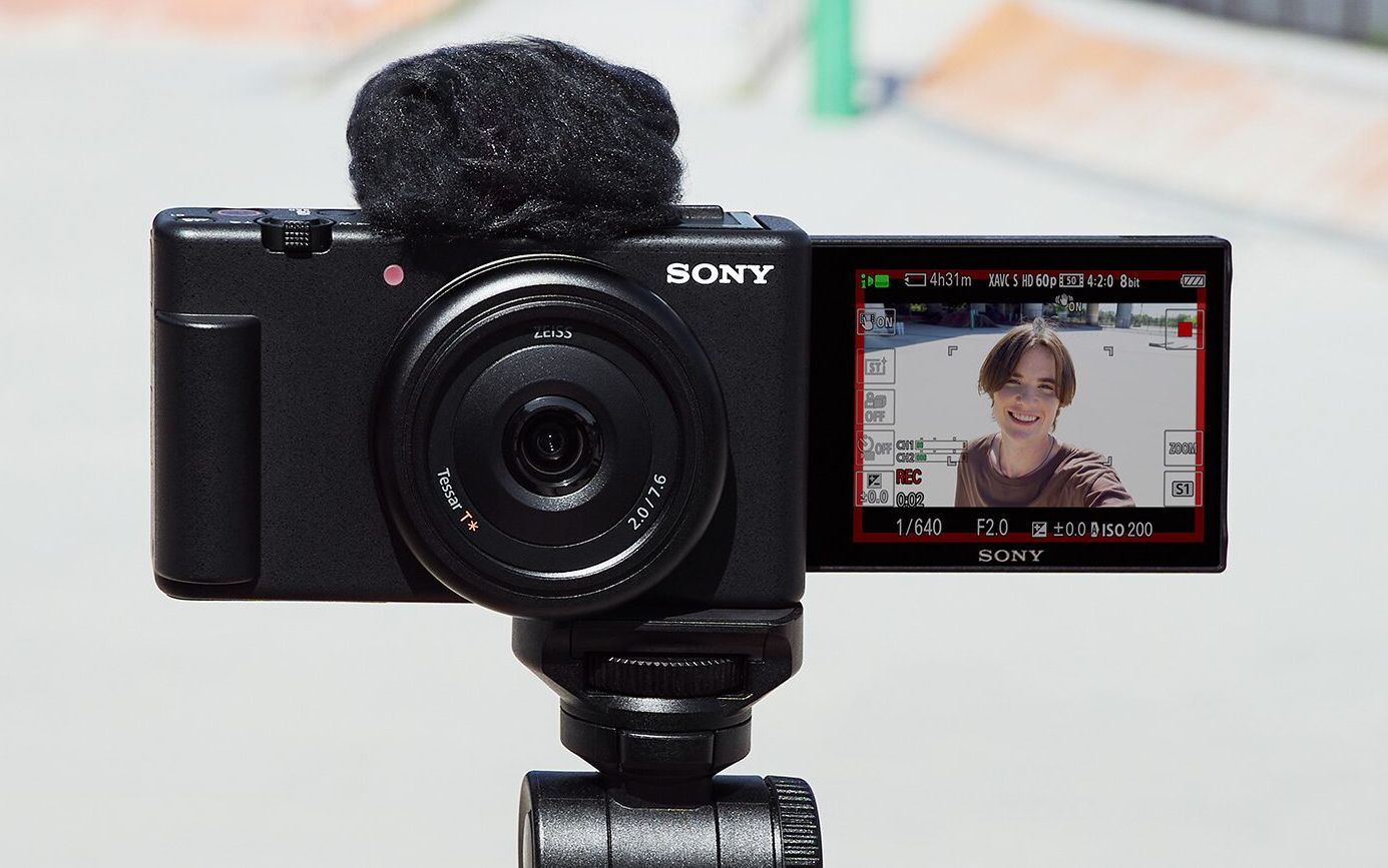 Sony ZV-1F vs Sony ZV1 - Best Compact Vlogging Camera of 2022 « NEW CAMERA