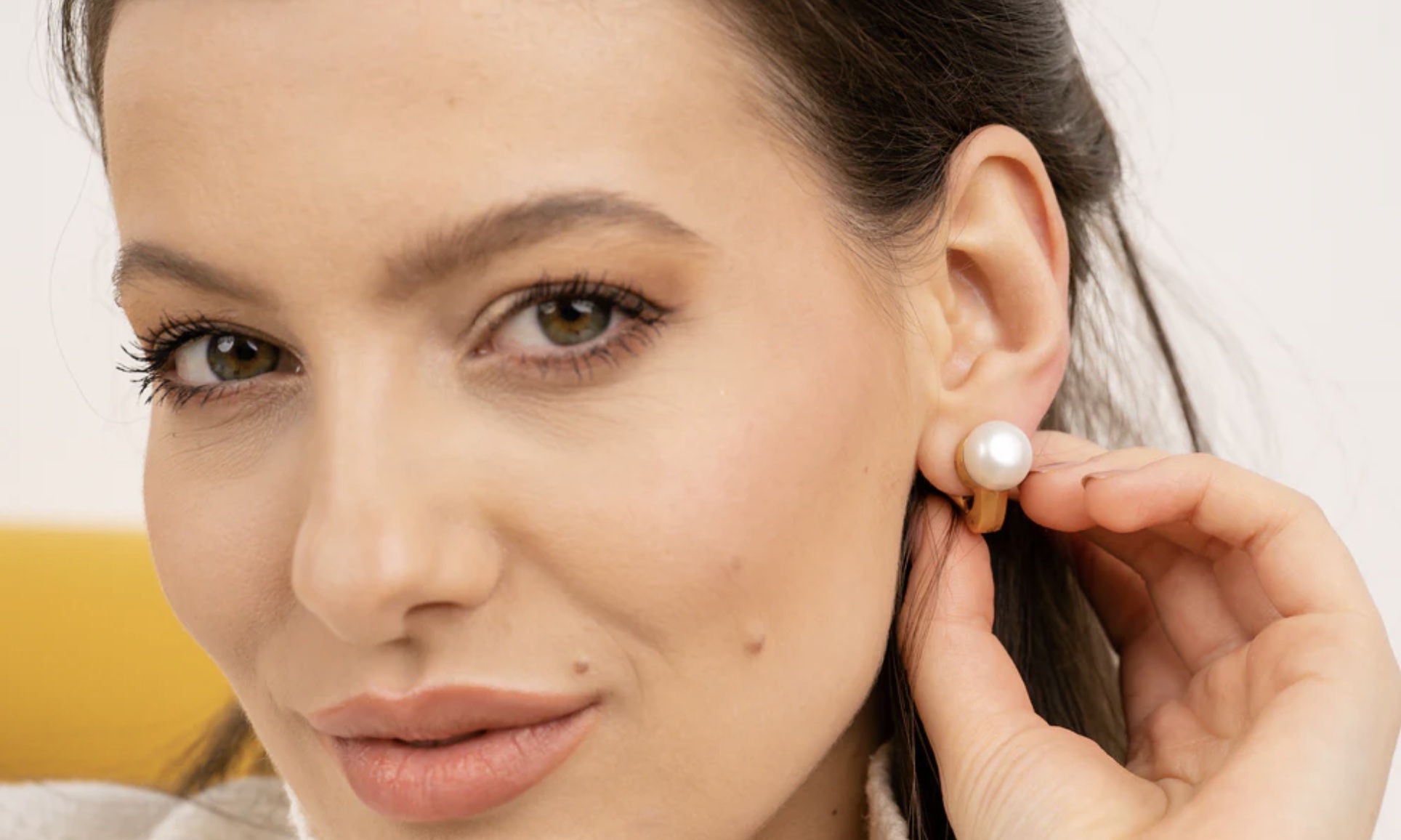 These Pearl Earrings Are Secretly Wireless Earbuds
