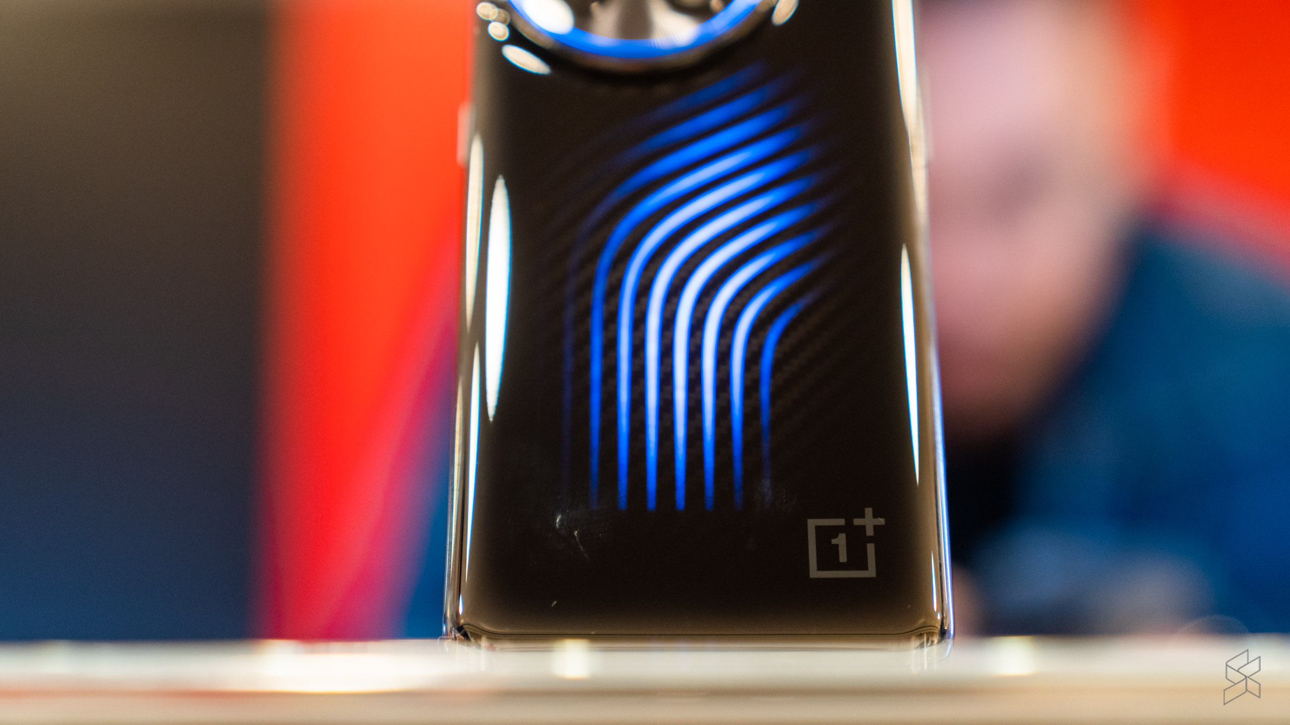 OnePlus 11 Concept, iluminado y refrigerado