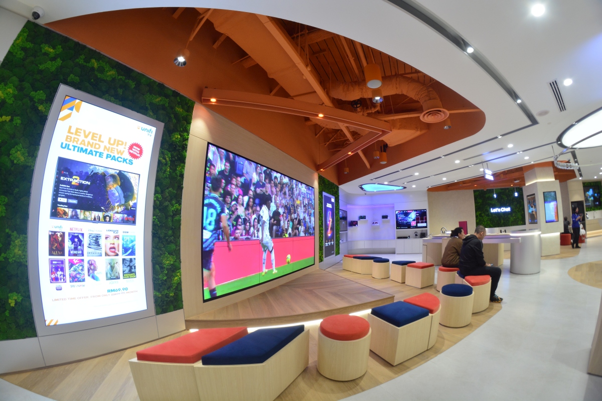 Unifi Concept Store KLCC A oneofakind retail and digital experience for Unifi customers