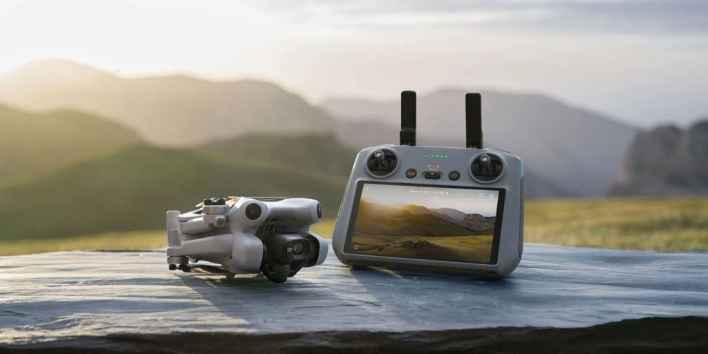 DJI Mini 4 Pro is a lightweight drone powerhouse that captures 48MP shots and 4K footage - Vimarsana News
