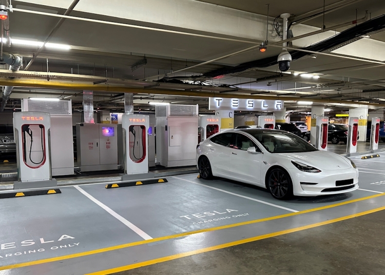 Tesla Supercharger Here's why your Tesla might not get the maximum