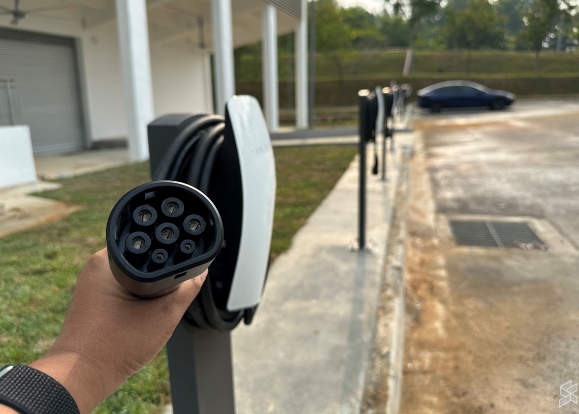 tesla destination charger SoyaCincau