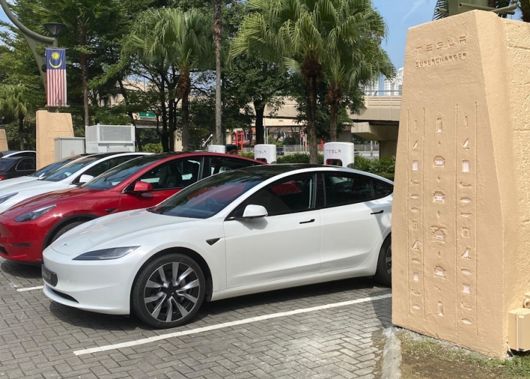 Tesla Supercharger Sunway Pyramid now open, four charging bays at RM1