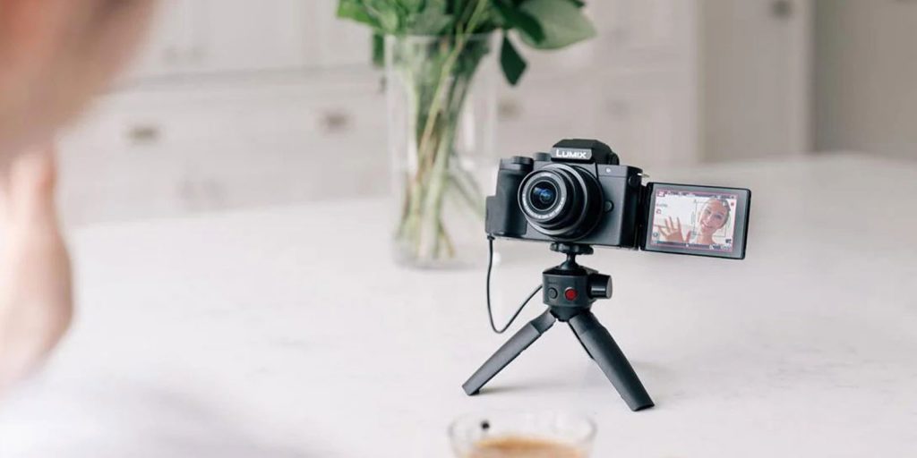 Panasonic launches new LUMIX G100D; includes improved EVF and USB-C charging - Vimarsana News