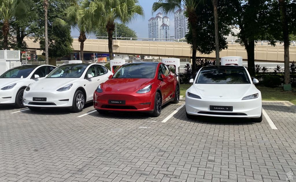 Tesla Model Y and Model 3 available for test drive