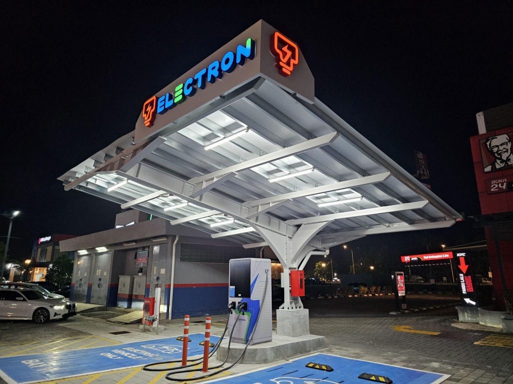 TNB Electron 200kW DC Charger in Juru, Penang. RM1.50 per kWh