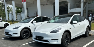 Tesla Model Y Malaysia First Delivery