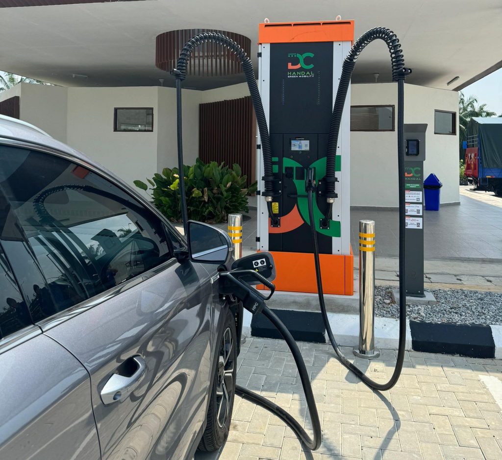 200kW DC Charger at WCE Assam Jawa Toll Plaza is now open - Vimarsana News