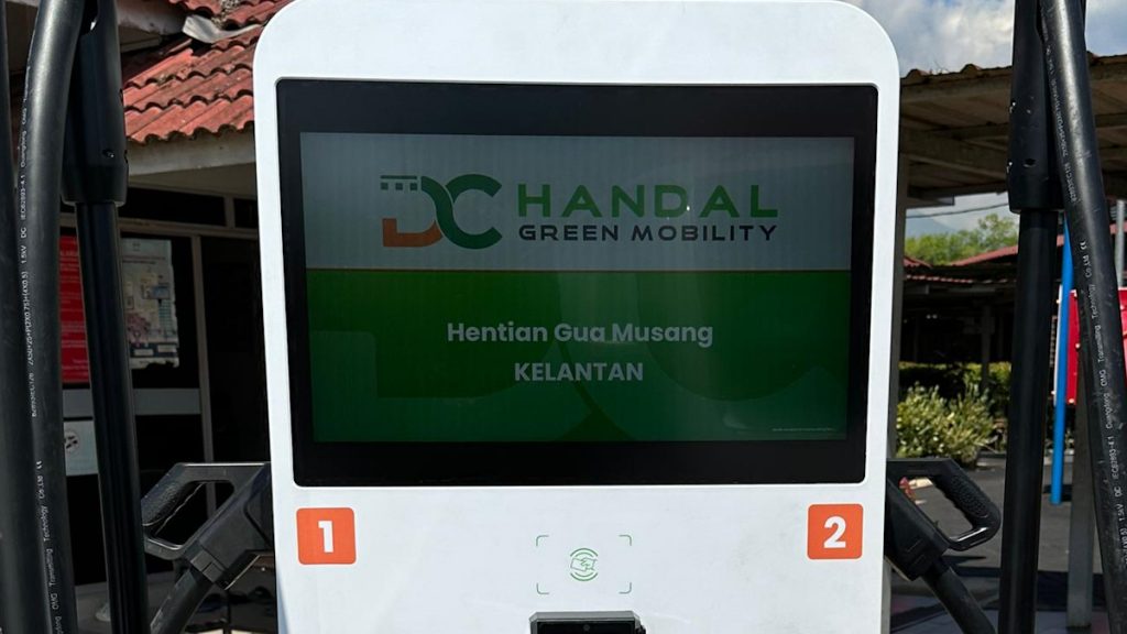 DC Handal turns on Gua Musang Highway's first DC charger - Vimarsana News