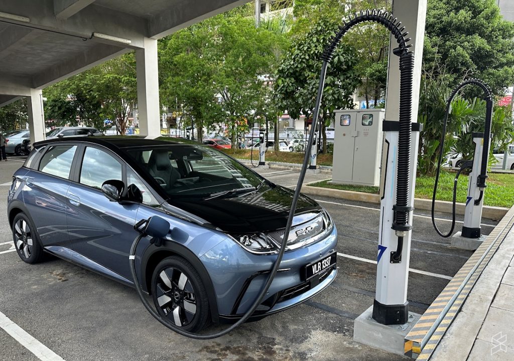 Govt now wants to have 1,500 DC charge points by 2025
