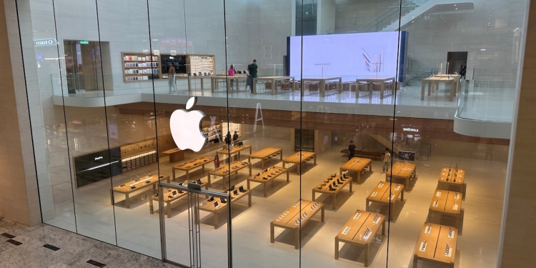 Apple Store - The Exchange TRX