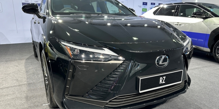 Lexus RZ 450e Luxury Malaysia