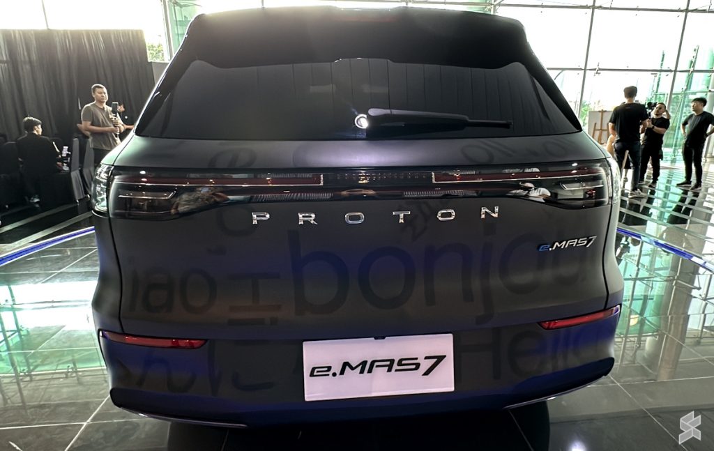 Proton e.MAS7 EV Preview - SoyaCincau