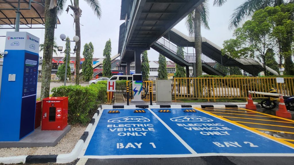 TNB Electron EV charger at Aeon Taman Universiti is now online, free charging for limited time