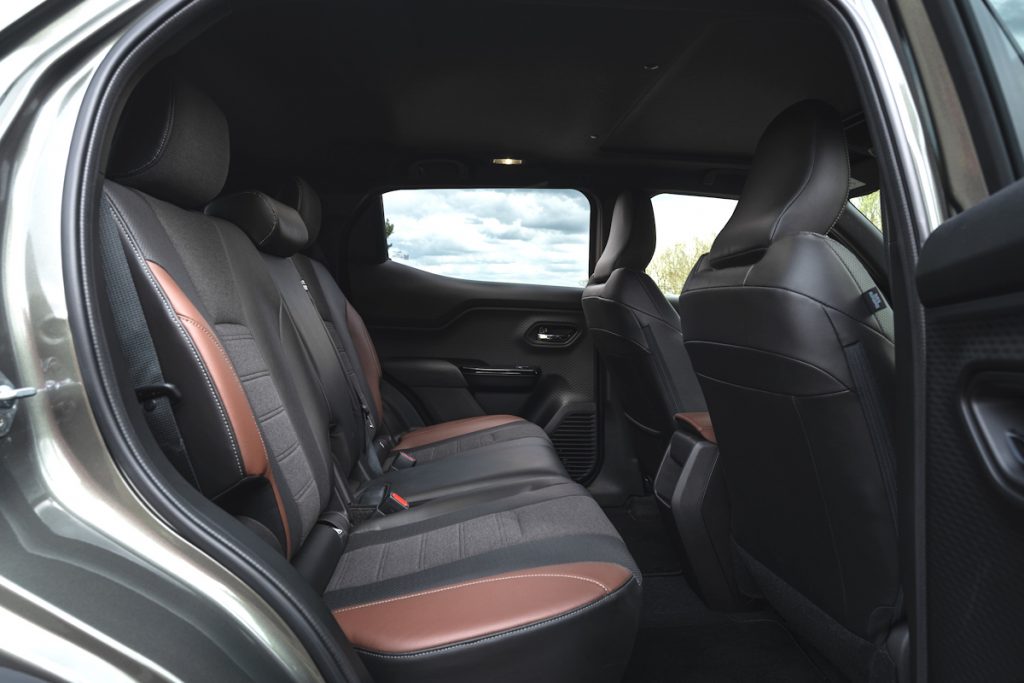 Suzuki e Vitara - UK Specs