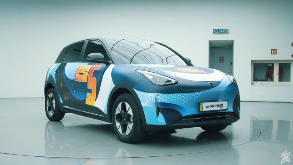 Here's the Most Convenient Way to Recharge Your EV in Malaysia 1 251006 Cucuk Proton e.MAS 5 home charging 17