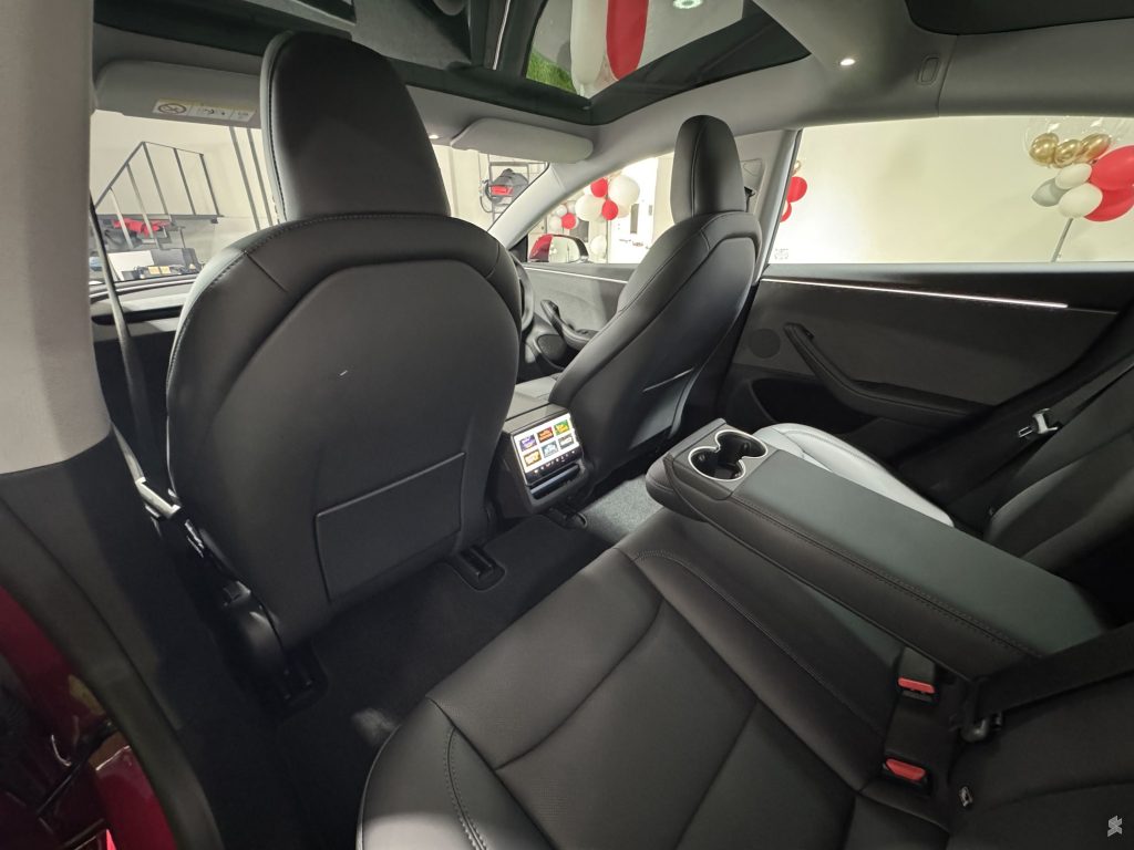 251023 tesla model 3 Long Range RWD malaysia 08