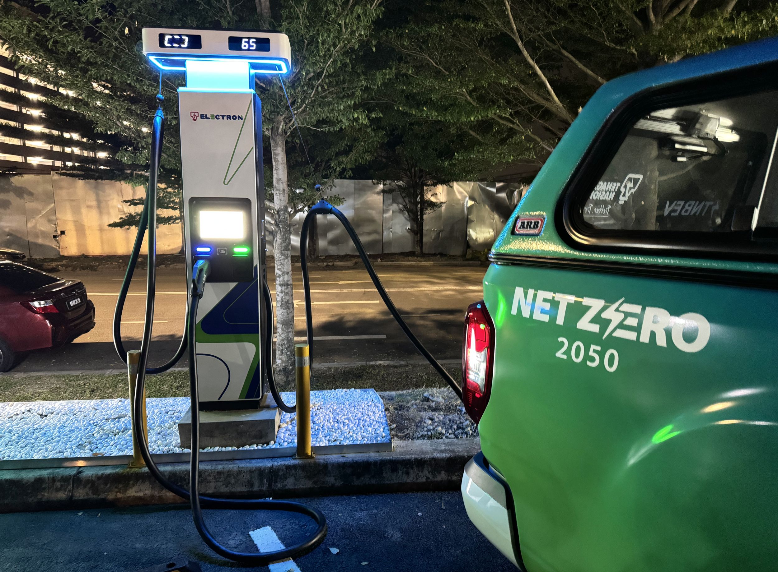 马来西亚电动汽车充电网络持续增长：仅 2025 年 10 月就新增了 20 个 DC 站点