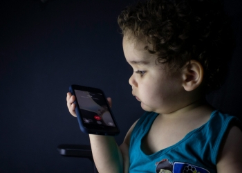 Photo by hessam nabavi on Unsplash