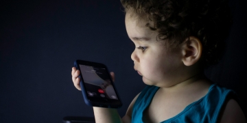 Photo by hessam nabavi on Unsplash