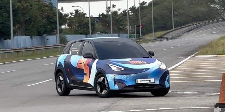 Proton e.MAS 5 First Drive