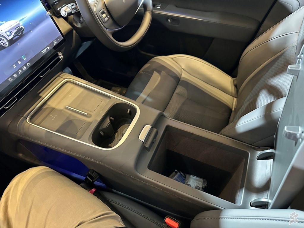 XPeng G6 FL now in Malaysia: Tweaked design, new AWD option, LFP battery, up to 525km range, starts at RM179k 15 XPeng G6 FL Malaysia