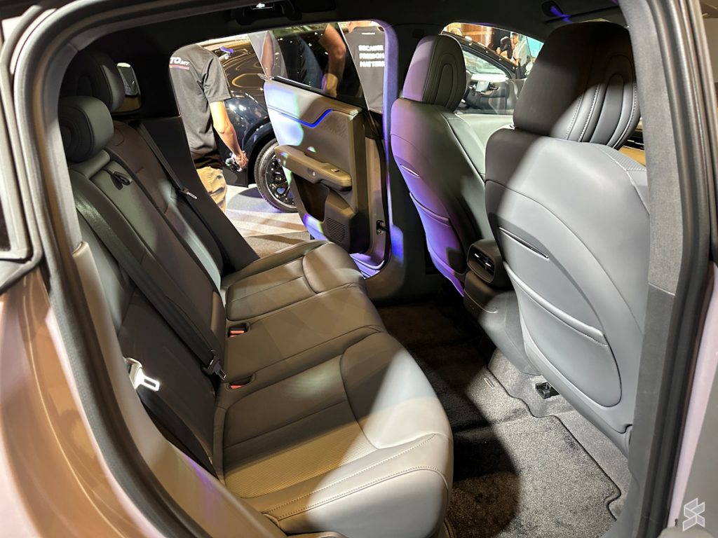 XPeng G6 FL now in Malaysia: Tweaked design, new AWD option, LFP battery, up to 525km range, starts at RM179k 7 XPeng G6 FL Malaysia