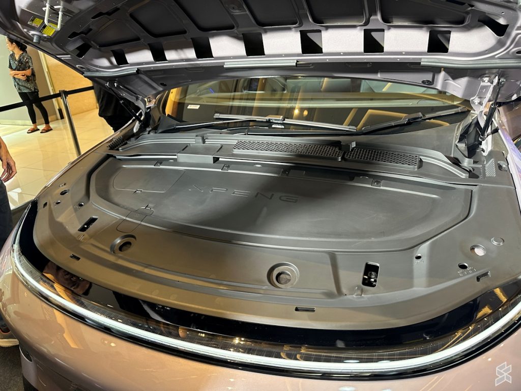 XPeng G6 FL now in Malaysia: Tweaked design, new AWD option, LFP battery, up to 525km range, starts at RM179k 26 XPeng G6 FL Malaysia