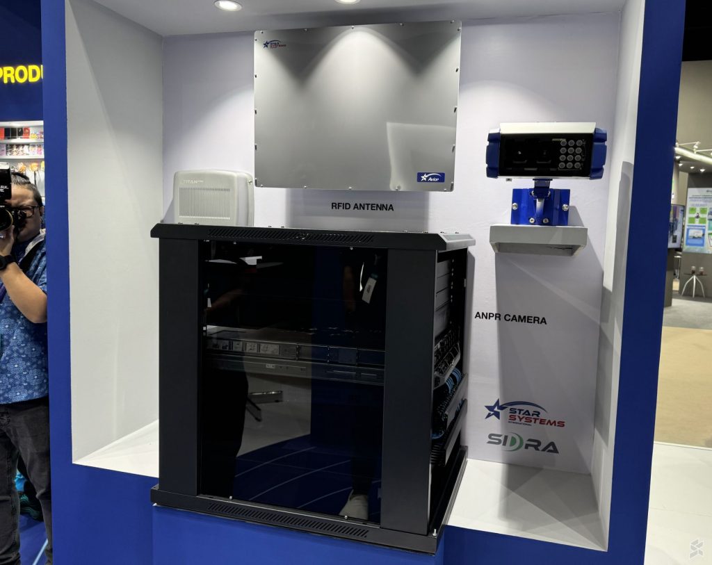 Touch 'n Go showcases Titan Flow MLFF with RFID, ANPR & LiDAR 1 251105 TNG Titan Flow MLFF 01 equipment