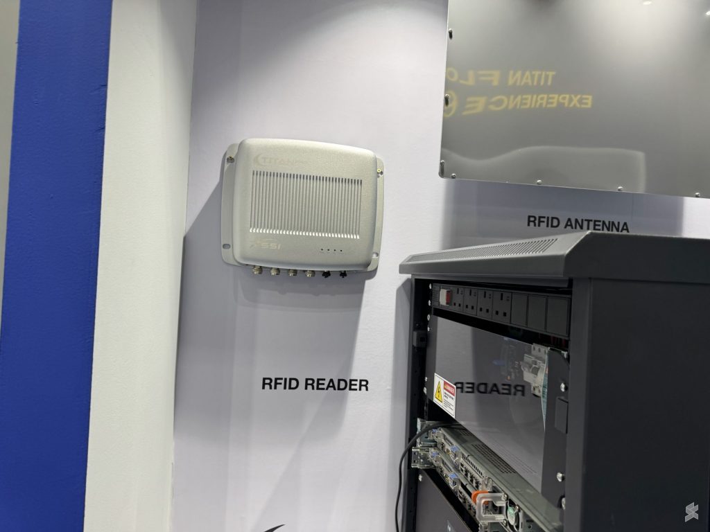 Touch 'n Go showcases Titan Flow MLFF with RFID, ANPR & LiDAR 5 251105 TNG Titan Flow MLFF 05 RFID reader