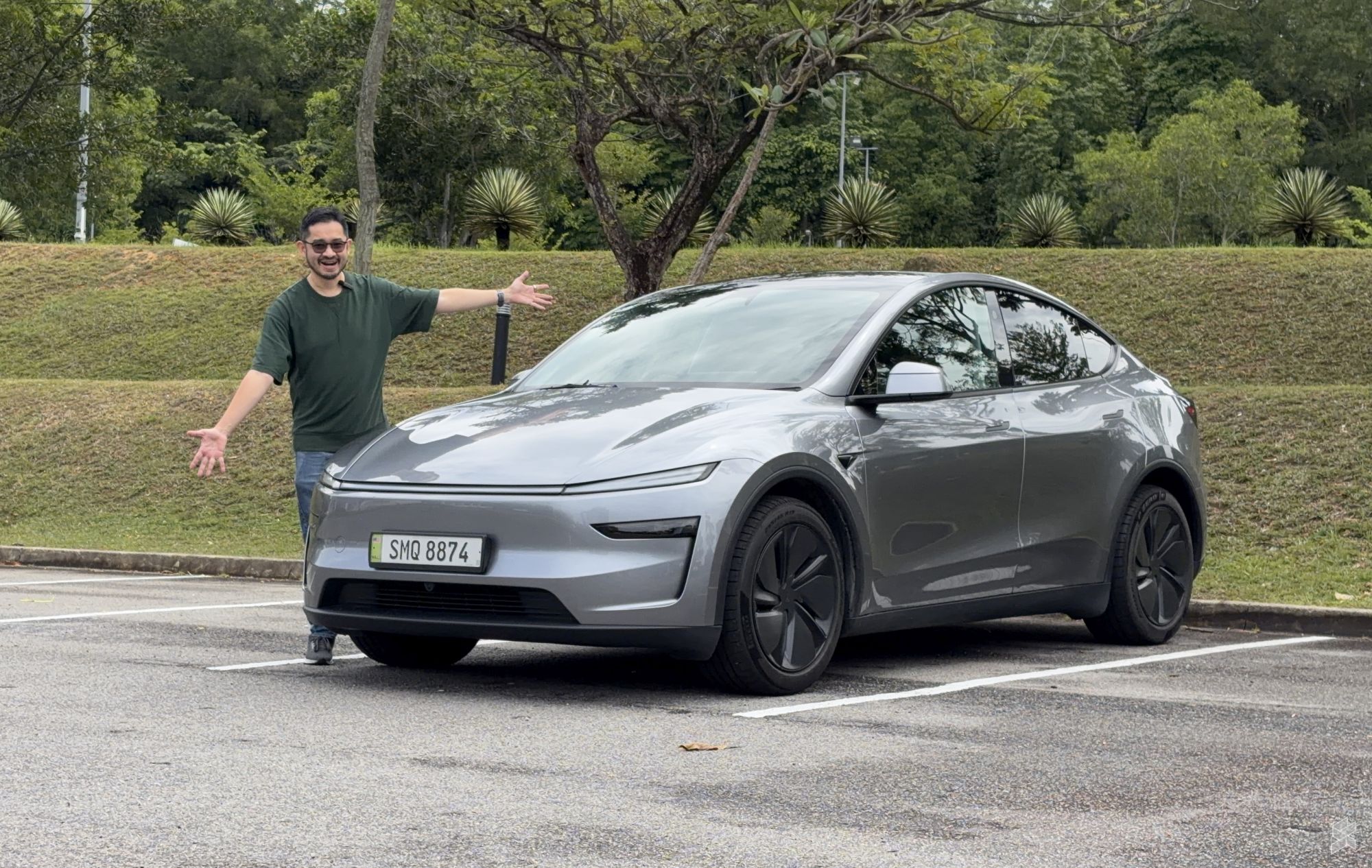 Tesla Model Y 远程 AWD 马来西亚 500 公里公路旅行回顾