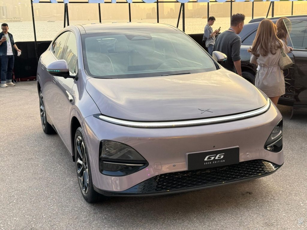 XPeng G6 now comes with 1 year free unlimited EV charging 2 251114 xpeng g6 2025 02