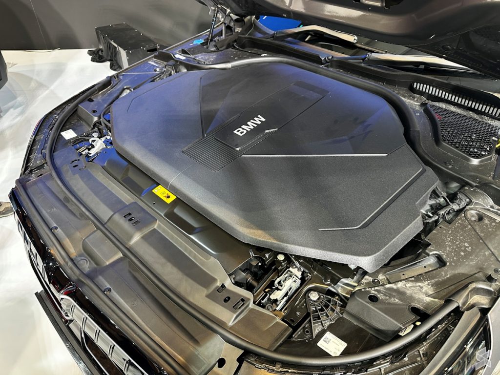 BMW i5 eDrive20 M Sport Pro CKD Malaysia