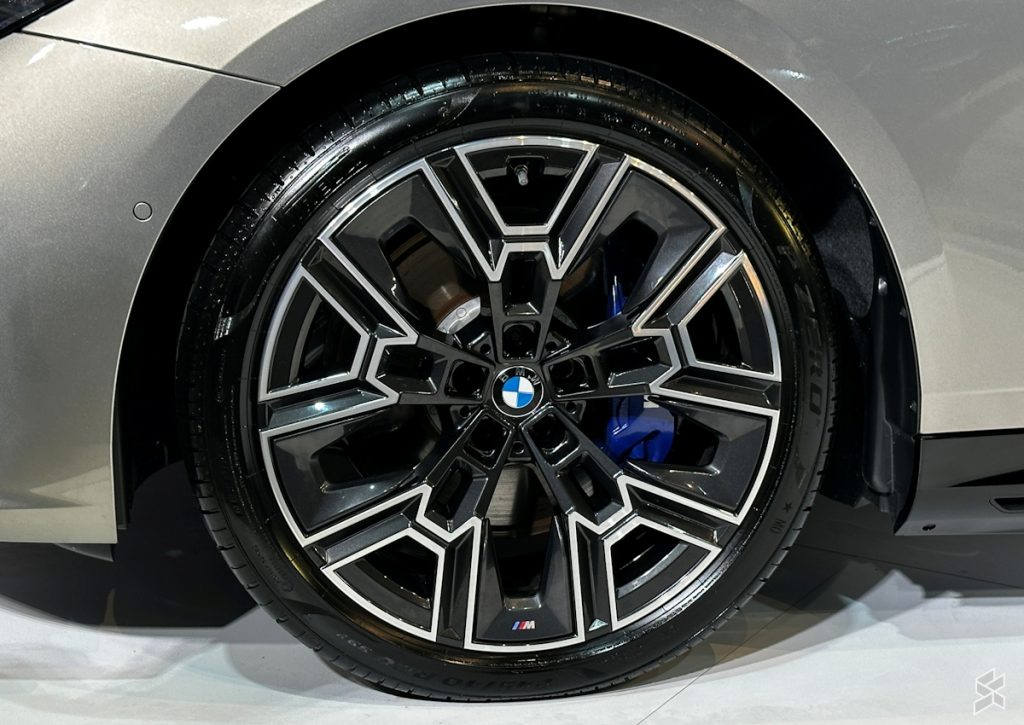 BMW i5 eDrive20 M Sport Pro CKD Malaysia
